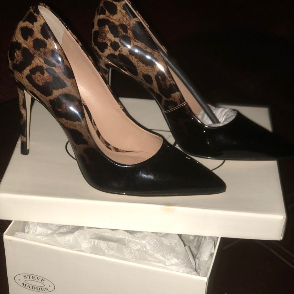 Steve Madden pumps